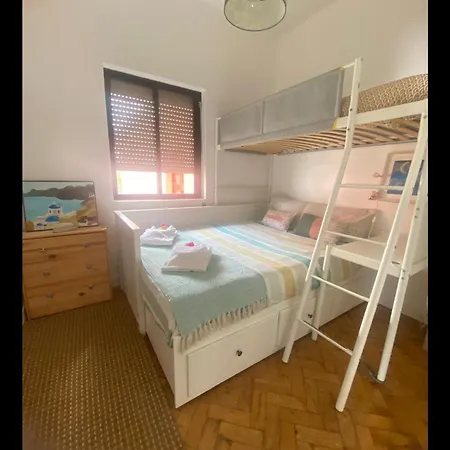 Quinta Rosas - 500m Away Holiday home