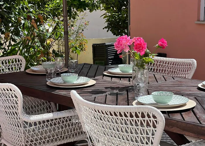 Cantinho Rosas - 500m Away Casa de Férias *